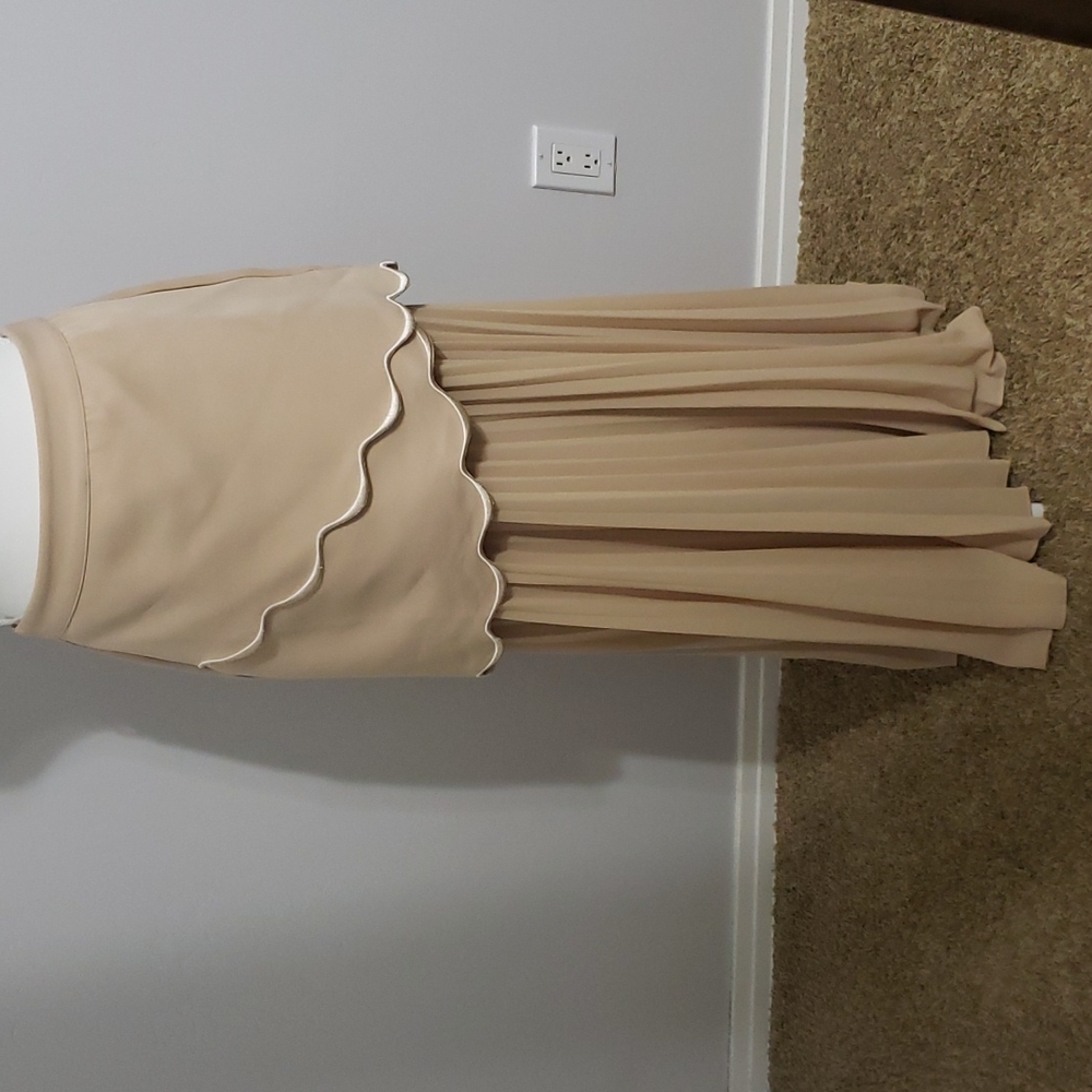 Gracia Skirt Size M